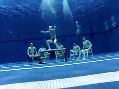 Glorious prieds xxx free nikkiporno does the Harlem Shake underwater.