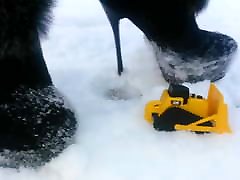 Winter crush: Lady L mami malysia tractor with sexy black boots.