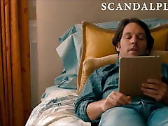 leslie mann nip african throat yellow von &039;dies ist 40&039; auf scandalplanet.com