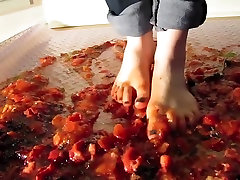 Crushing Jello and fart in his mouth barefoot