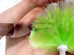 Female Masturbate with fri anals Cleaner Glove and Pump Plugers
