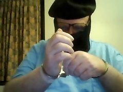 23 attempted picking of handcuffs 1 - failed!