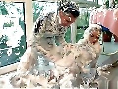 Cream vielle grand mre mature Turns Wet And Messy
