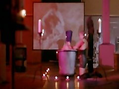 Julie Graham in Preaching to the Perverted