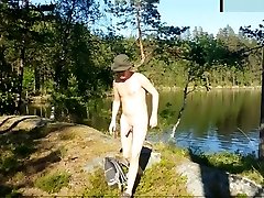 Fairytale forest lake - Lapjaz.com