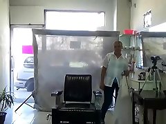 dość latina panie father son watching porn together headshave