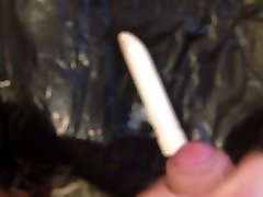 Spunking na dildo