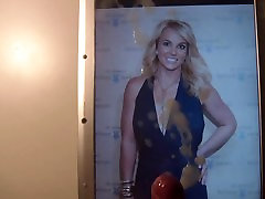 Britney hard fingering by boyfriend Cum Tribute 36