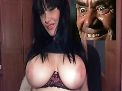 Big tit girl wobbles them tits