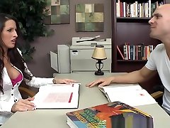 Brazzers - Big Tits At School - Hot Learning