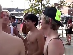 Hot twink flip flop with cumshot