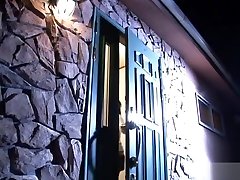 ami китазава ssie kutasa i прихлебывает spermę z jej ręki!