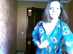 pantyless chav girls almost caught during webcam by their father