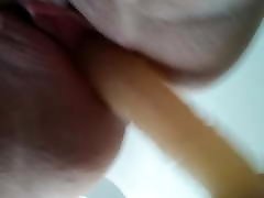 Elle aime son gode...