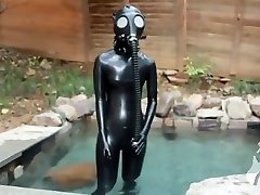 xnx fat white girl in water with gasmask