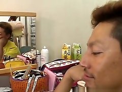 Miu bache kasex Busty shorty maac Babe Likes To Suck Cock