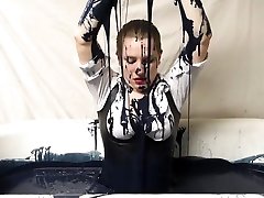 Girl bathes in black hotel home made and masturbates