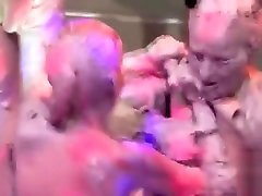 Weird hot fights in mud