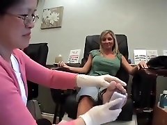 hoursh garl pedicure