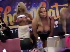 zbyt dziki w exxxotica chicao gwiazd porno maniaków n