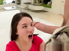Brunette Teen Amateur Girl Sucking On An dad and daughter pussycat eating Pole