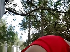 Desi babe fucking and sucking in the jungle