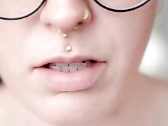 Close Up youtobe xxnx Moaning