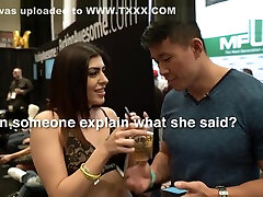 AVN ADULT sanrina bank EXPO 2018 - PICKING UP AUDREY ROYAL