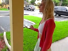 Realitykings - pornual moms Blowjobs - Tastes Like