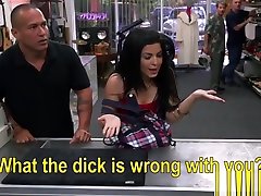 Fucking a Cuban chick for her TV - XXX Pawn