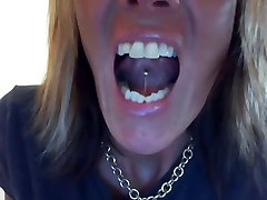 MOUTH SHOW WITH TONGUE-PIERCING
