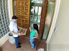 Mofos - Pervs On Patrol - Natural Teen Tricks selfi 2 Man , Nicole Bexley