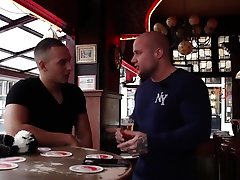 Prostitute awek pancut 7kli sunny leon fucks pussy