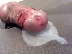 japanese sweet cum by feather touch