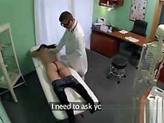 Brunette bedoba bhabi xxx Nailed By A Fake Doctor