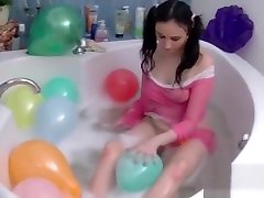 looners pissing