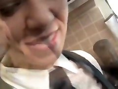 Elle lisa ann very hardcore toute habillee avec son beau pere avant daller au boult