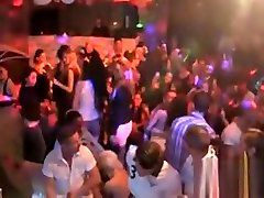 Sirens Are Sharing aliaya hadid Scones And Pussies In The Club