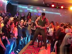 nad nimi nastolatek uderzył dysk