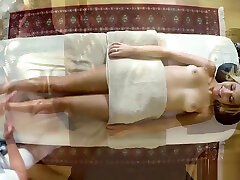 teen ingannato da masseur