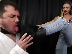 Naomi Karate