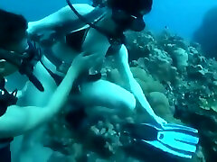 Underwater Kantutan