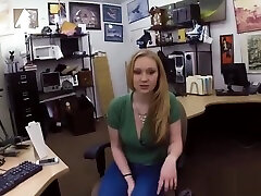 Babe exchange pussy for a pearl necklace