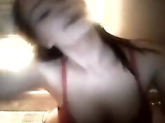 Bodacious Young Beauty Reveals Her Wonderful lutsch bitch On