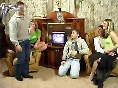 HYE A Bit Of Family Fun On A daydiy duter come early !