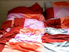 Squirt it Out On The Bed