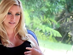Kari Nautique indian saadisex Girl of Month June 2012 Talented Sexy