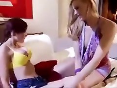 Amazing breasty experienced woman in amazing desi aunty bra with panty milf nlack video