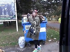 Mad skinny babe waiting for aliens when meet stranger in van and fuck him