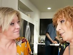 How to ride dick grandpa sex porn with Sara Jay and Dee Williams